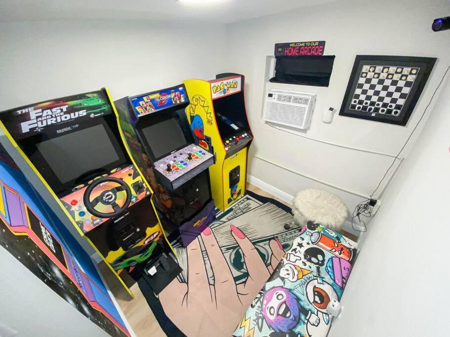 Unique Miami Art Escape W/ Hottub, Arcade & Murals Eksteriør bilde